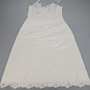 Vintage Shadowline Ivory Lace Trim Full Slip Nightgown Size 32